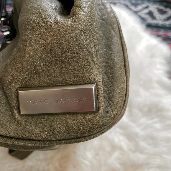 Marc Jacobs Gray Starburst Pleated Stam Shoulder Bag Kisslock Purse - Picture 5 of 16